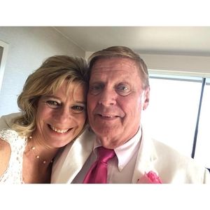 Meet your Posher, Val